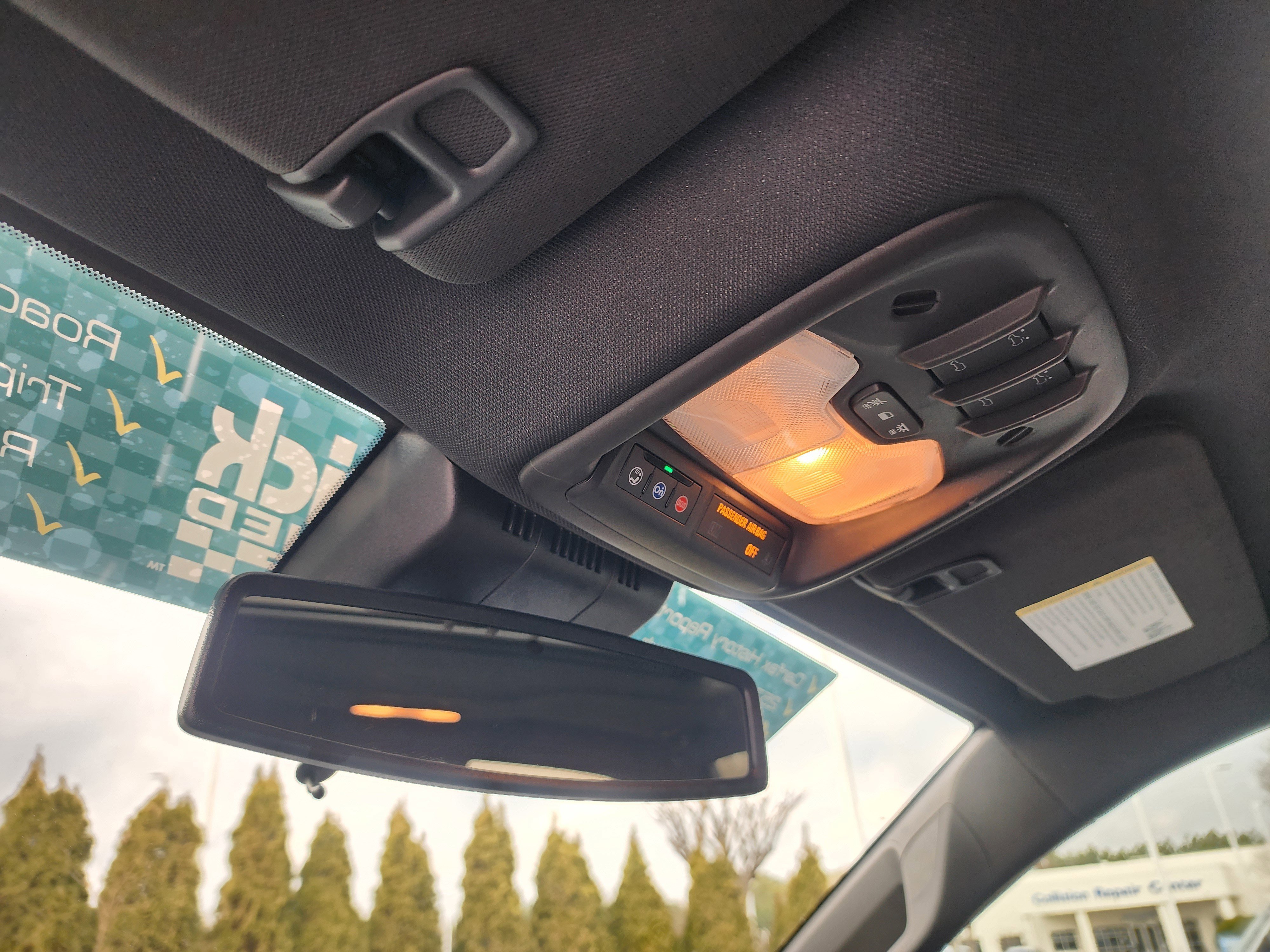 Used 2024 Chevrolet Colorado ZR2 w/ Technology Package image 36