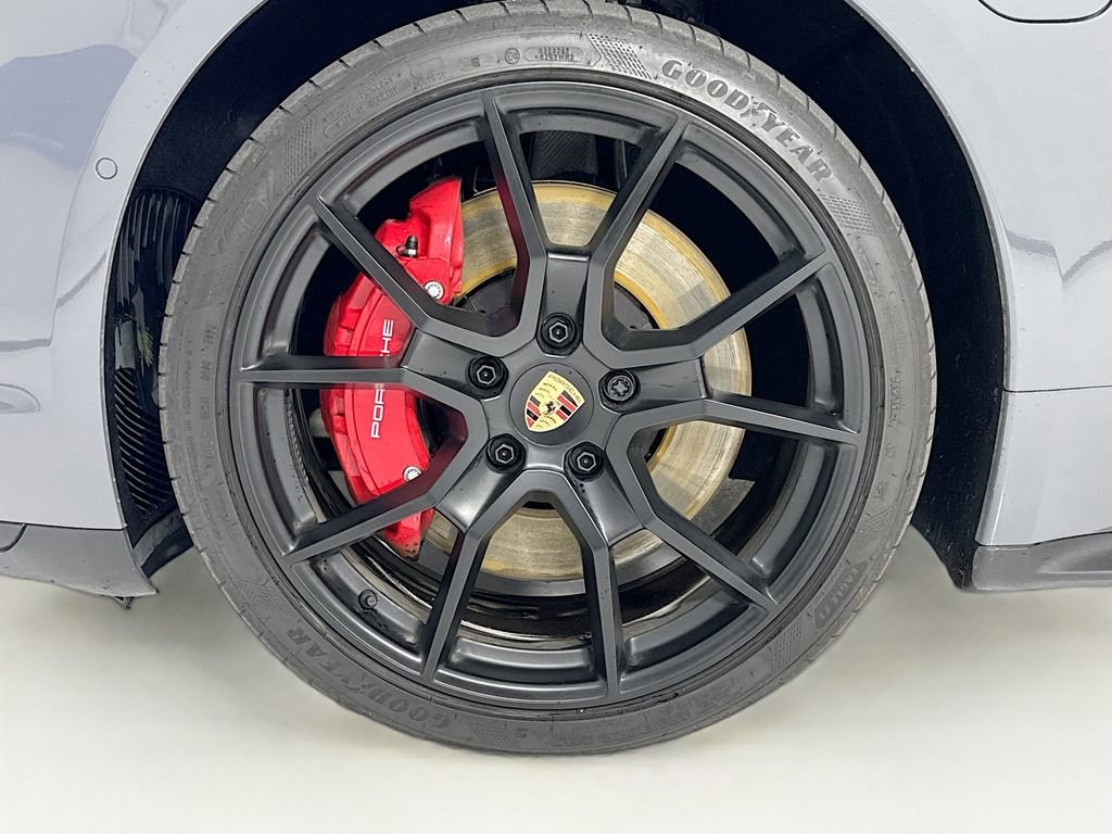 Certified 2025 Porsche Taycan GTS AWD/4WD image 11