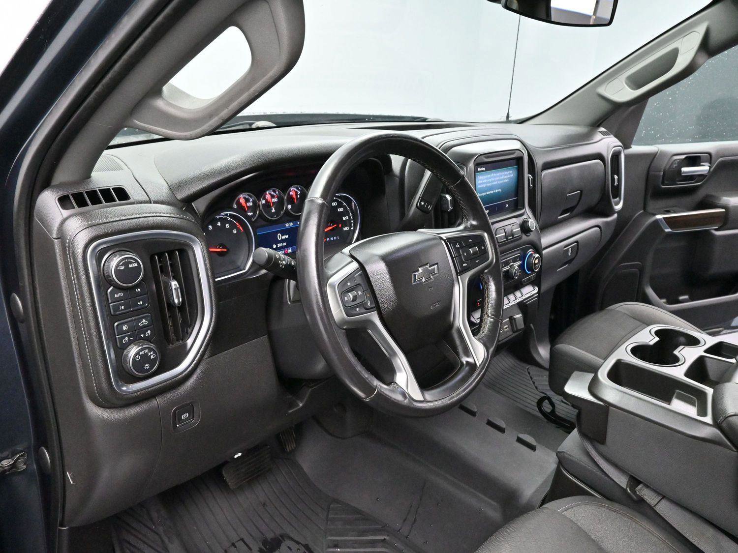 Used 2020 Chevrolet Silverado 1500 RST image 7
