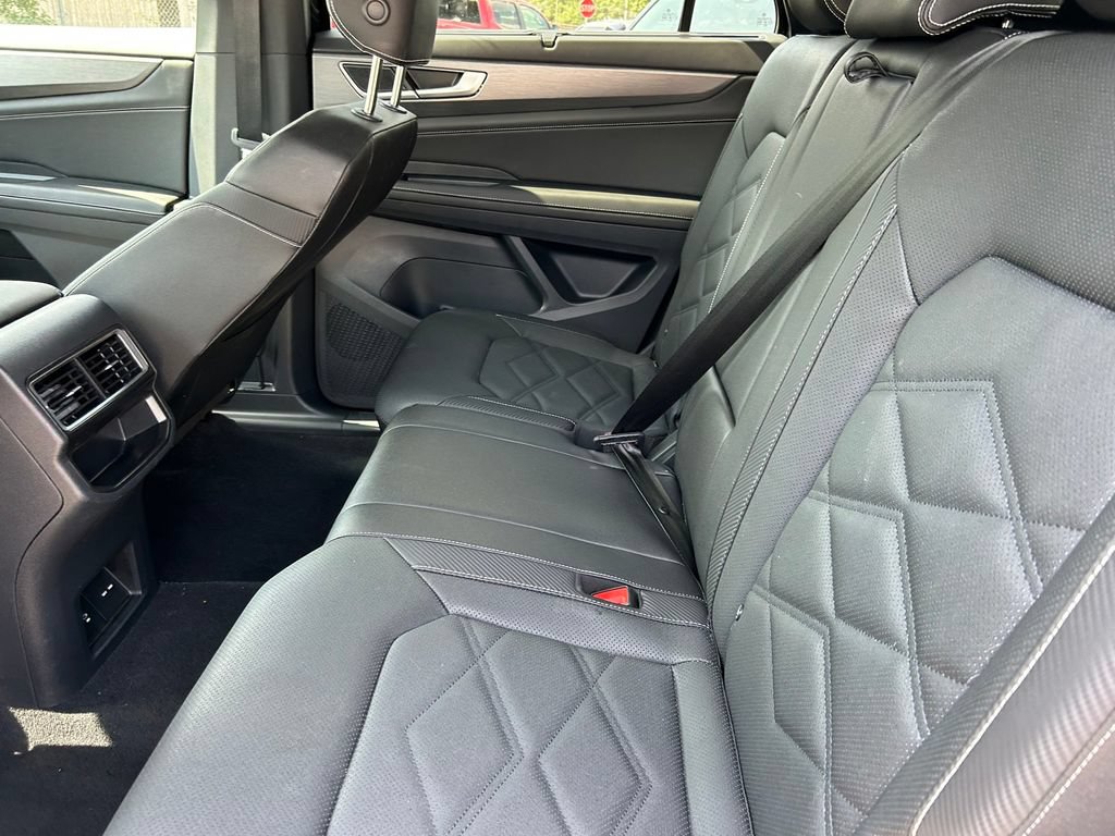 Used 2026 Volkswagen Atlas Cross Sport SE AWD/4WD image 17