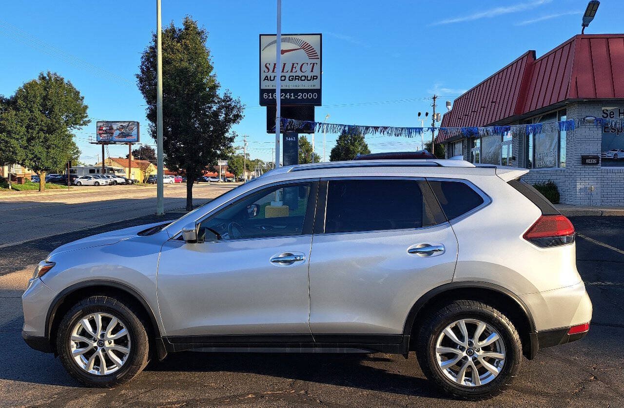 Used 2020 Nissan Rogue SV
