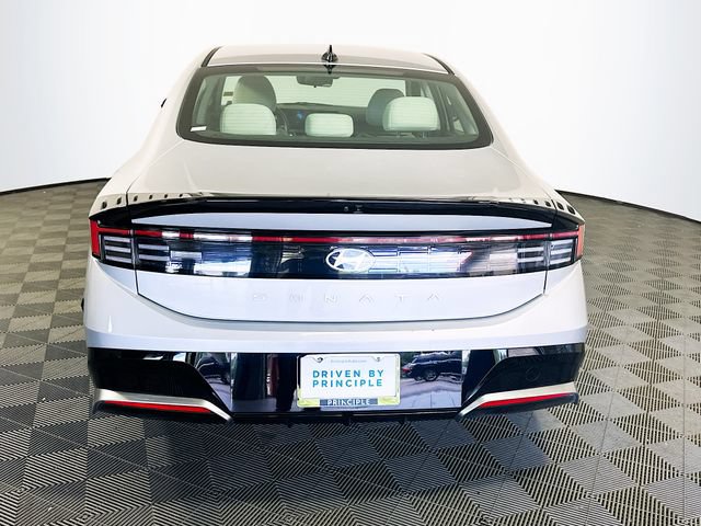 Used 2024 Hyundai Sonata SEL FWD image 7