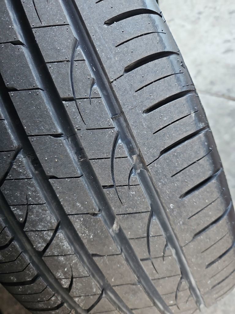 Used 2022 INFINITI Q50 Luxe w/ Cargo Package image 35