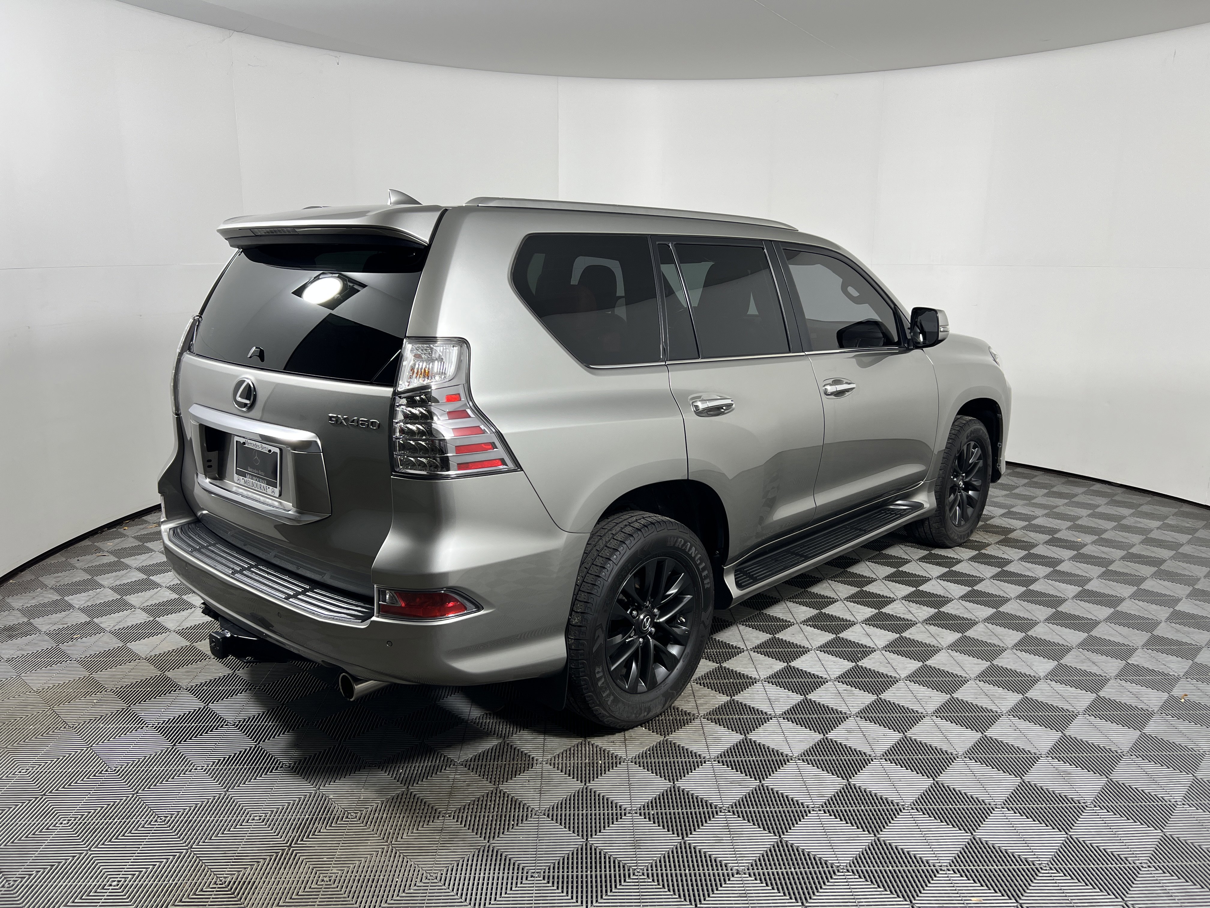 Used 2021 Lexus GX 460 Premium w/ Premium Package AWD/4WD image 5
