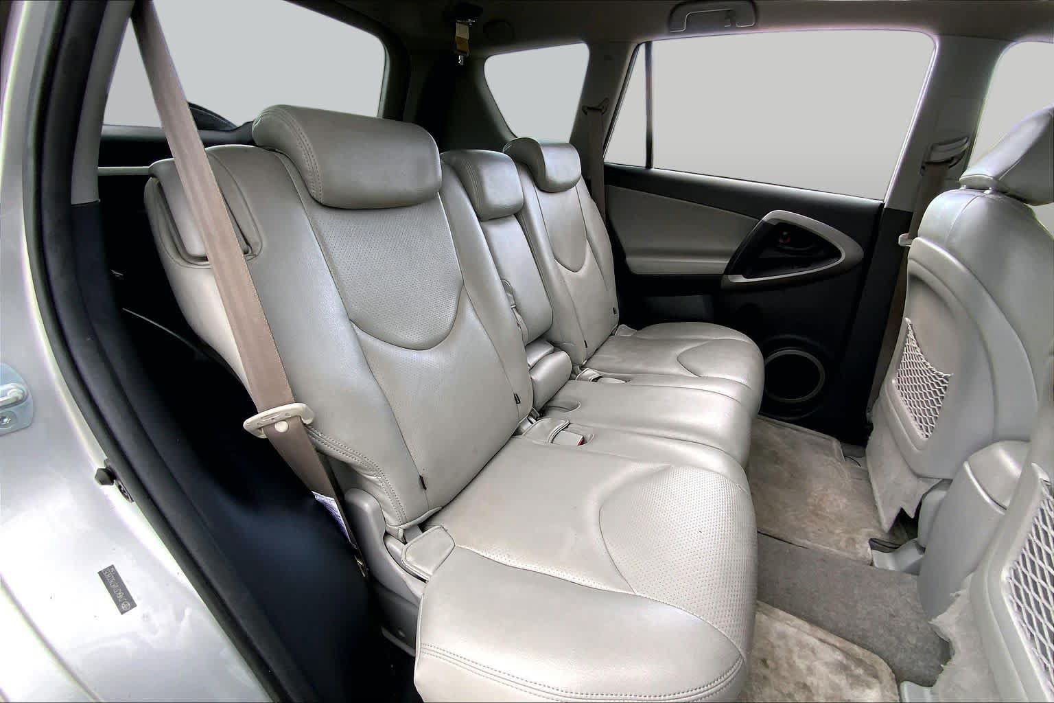 Used 2007 Toyota RAV4 Limited AWD/4WD image 18