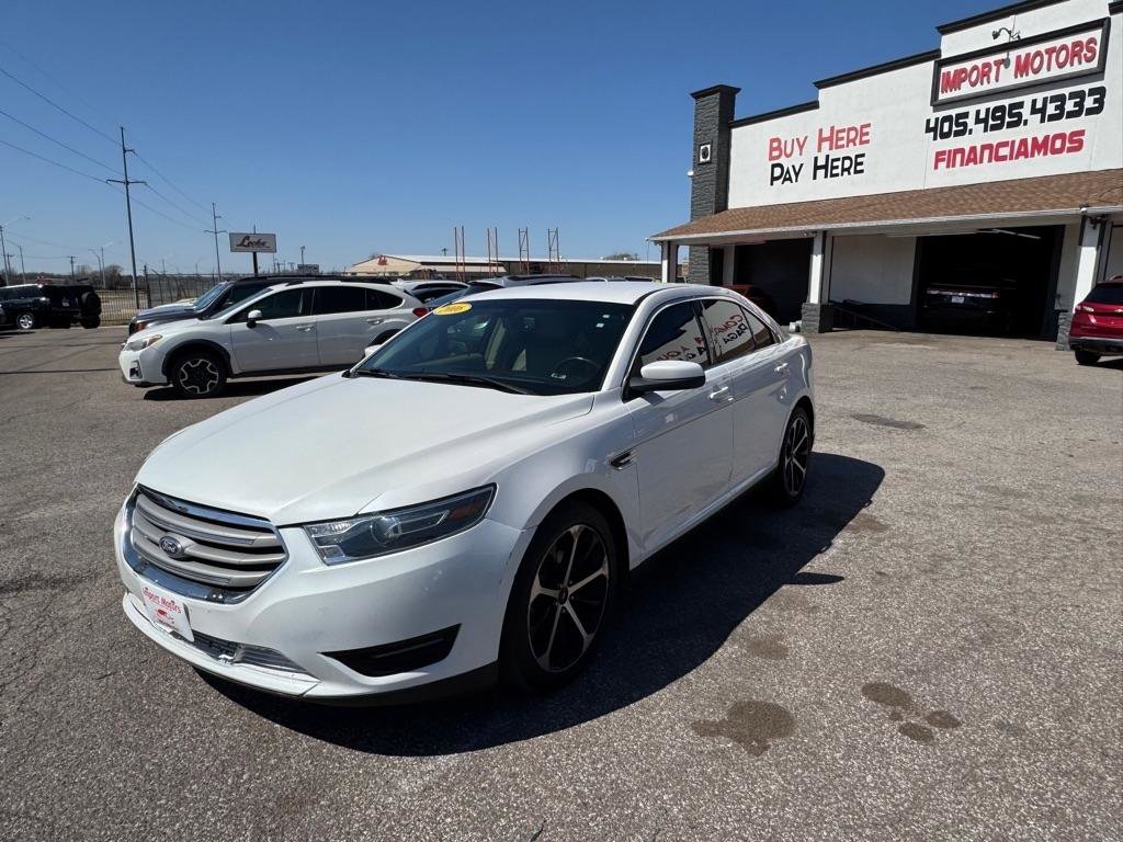 Used 2016 Ford Taurus SEL w/ Equipment Group 201A image 2