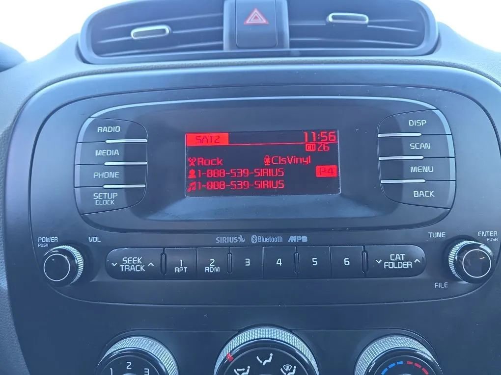 Used 2014 Kia Soul image 29