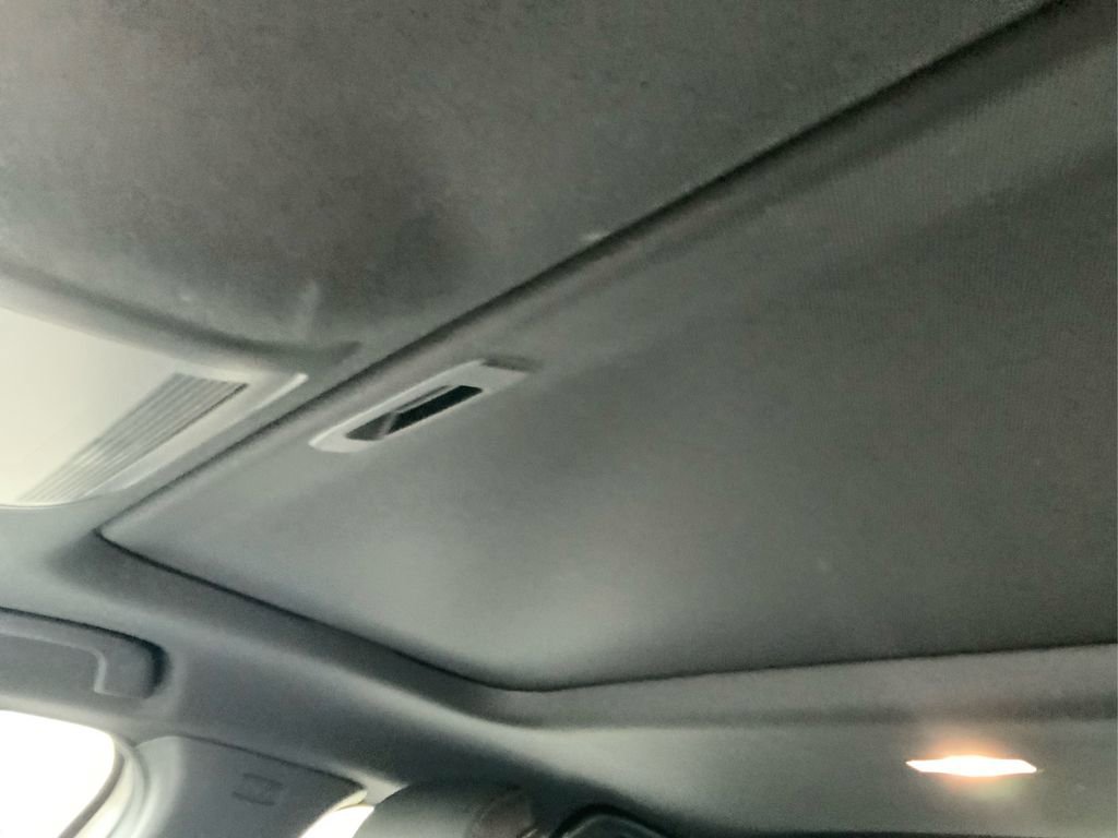 Used 2023 MAZDA MAZDA3 AWD 2.5 Turbo Hatchback image 19