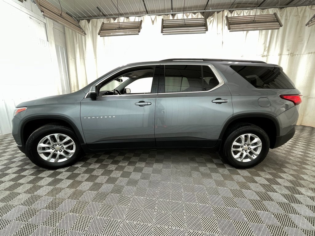 Used 2021 Chevrolet Traverse LT image 15