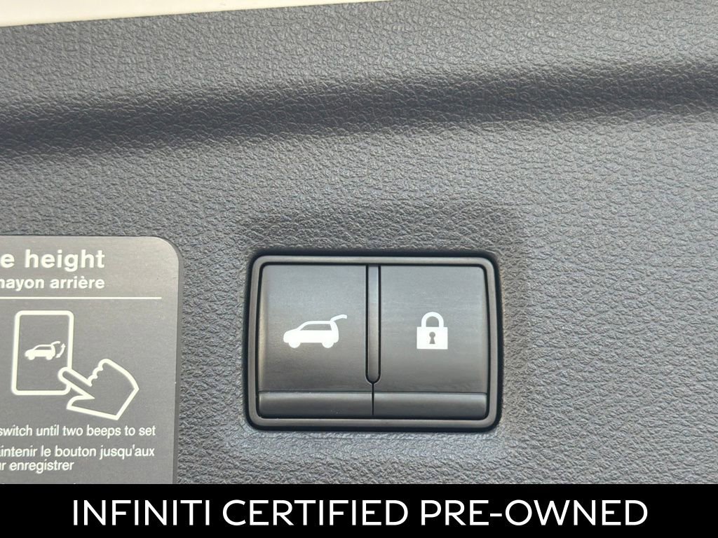 Certified 2024 INFINITI QX50 Luxe w/ Accent Package image 32