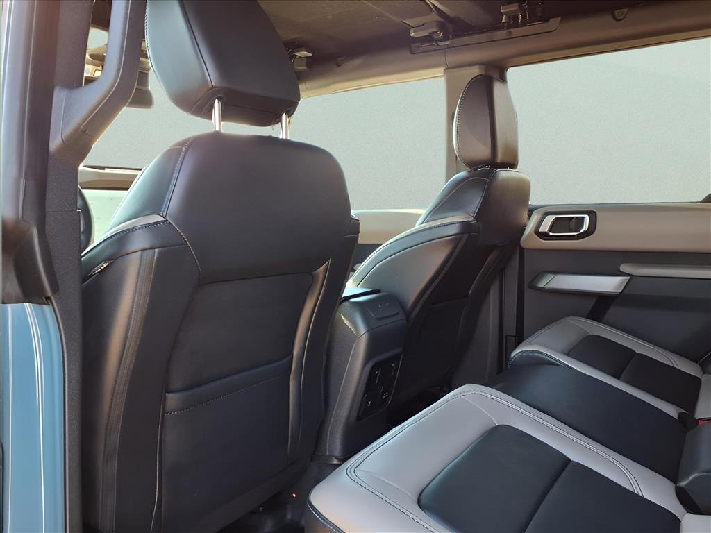 Used 2023 Ford Bronco Wildtrak image 13