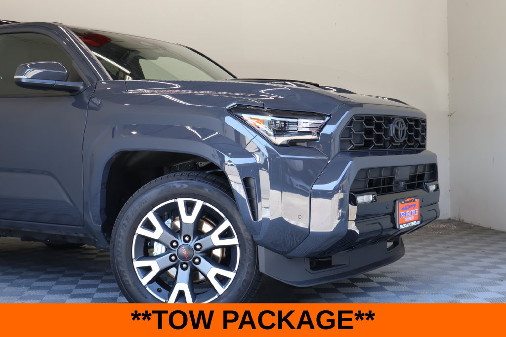 Used 2026 Toyota 4Runner TRD Sport AWD/4WD image 3