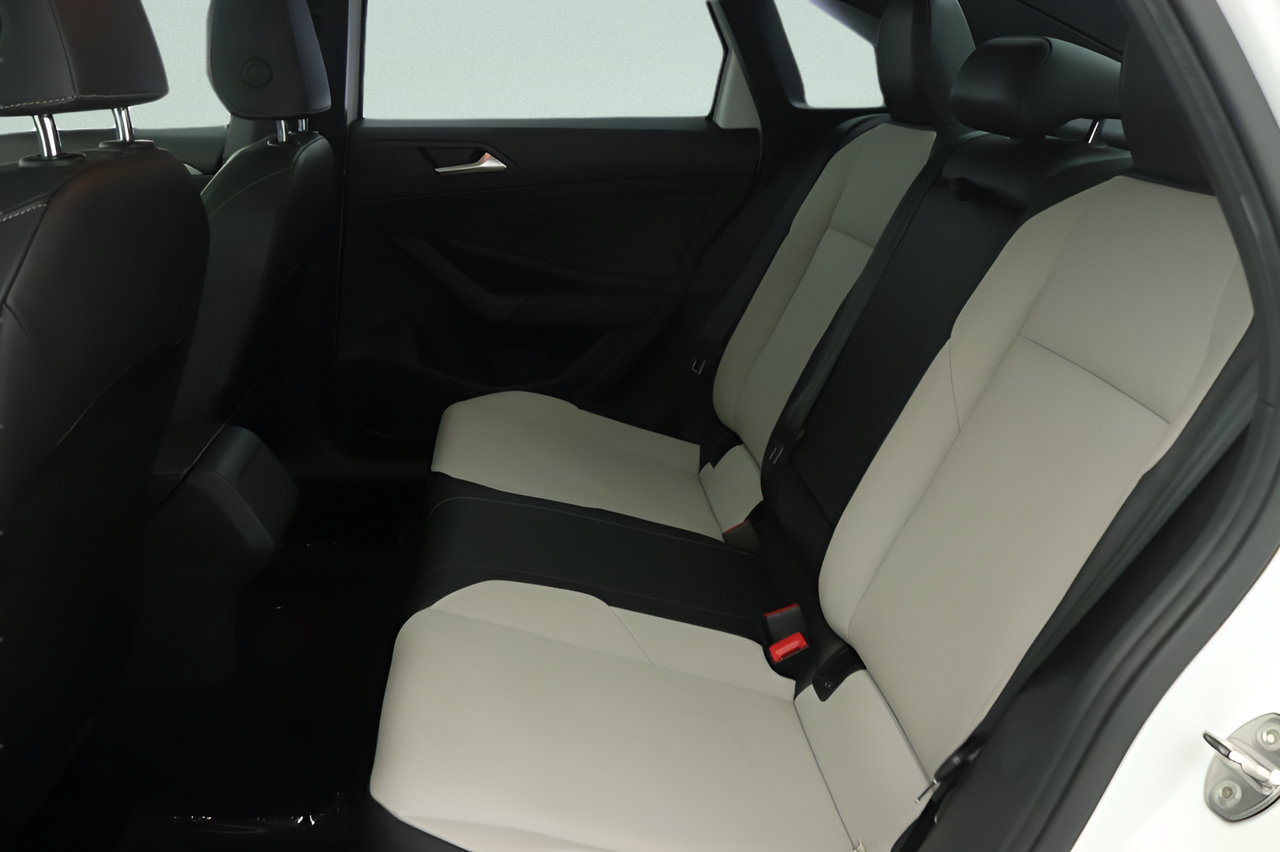 Used 2019 Volkswagen Jetta R-Line FWD image 31