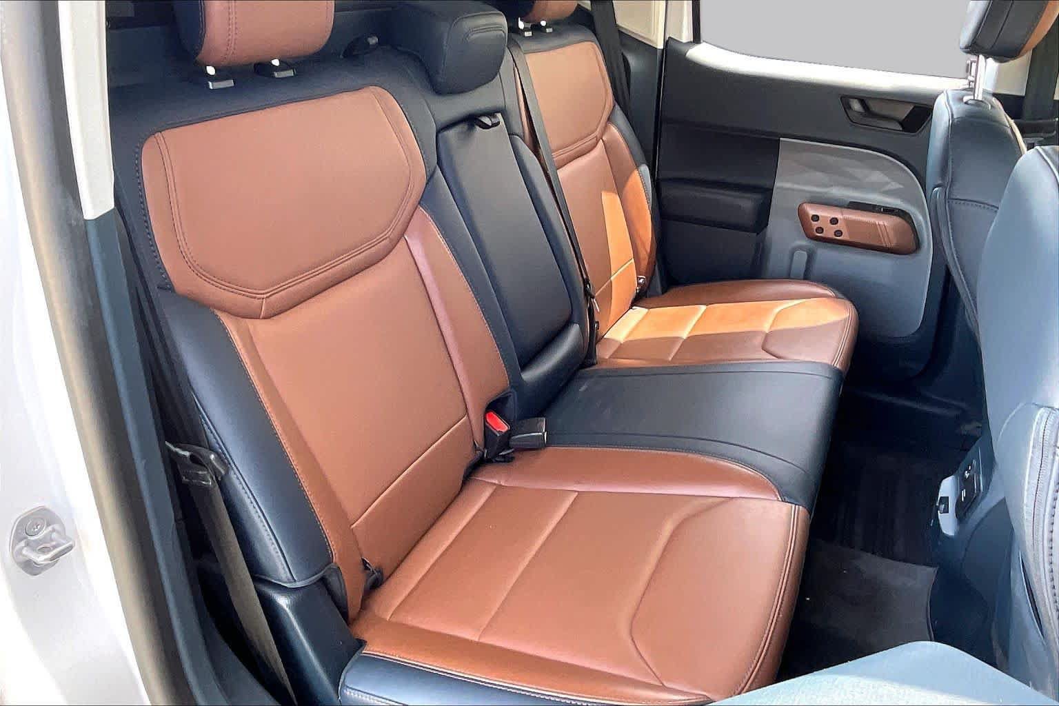 Used 2022 Ford Maverick Lariat w/ Lariat Luxury Package AWD/4WD image 20