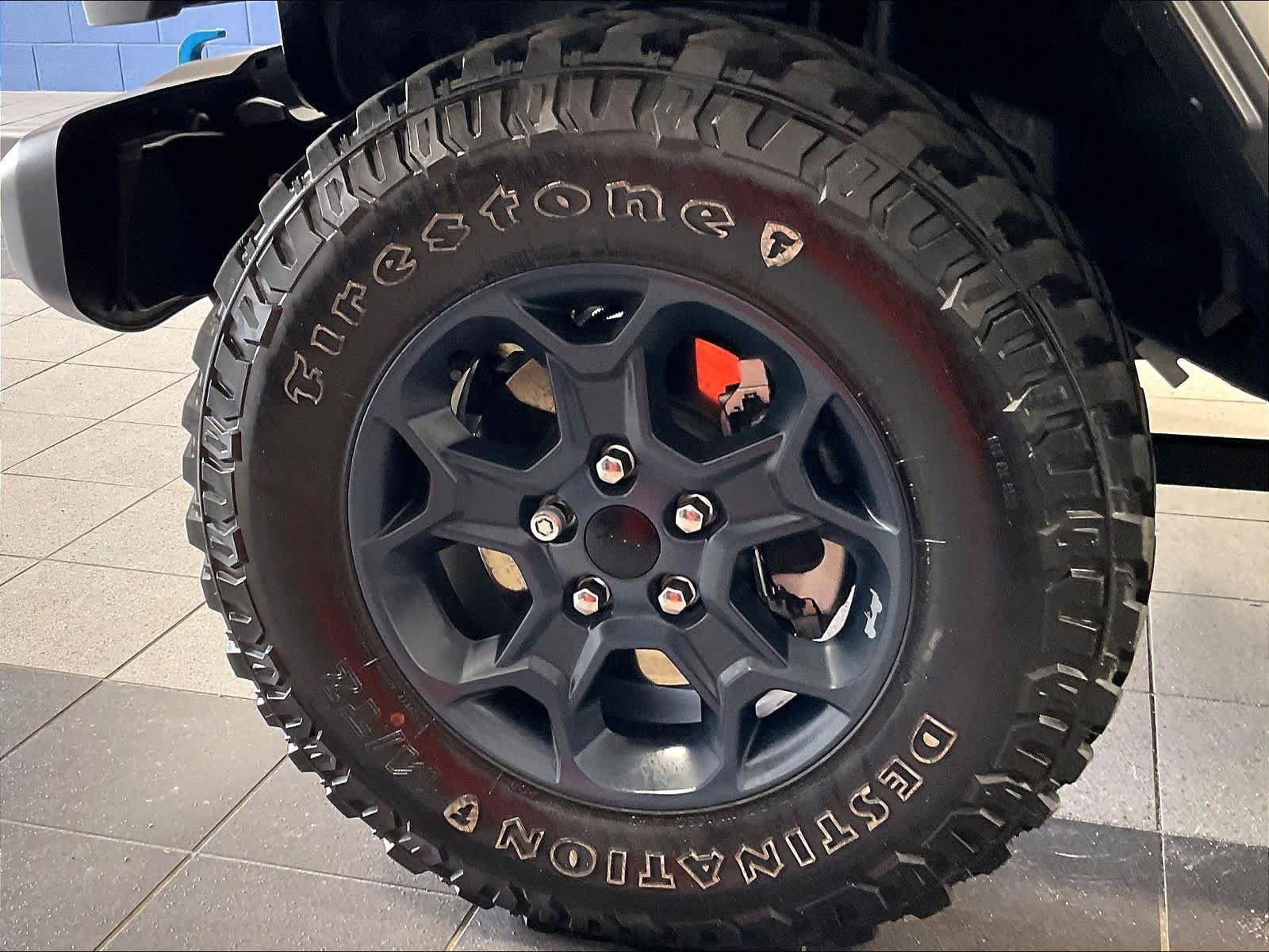 Used 2023 Jeep Wrangler Unlimited w/ Cold Weather Group AWD/4WD image 7