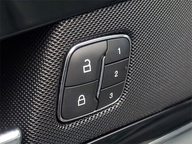 Used 2022 Lincoln Nautilus Reserve image 17