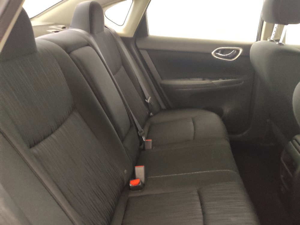 Used 2019 Nissan Sentra SV FWD image 19