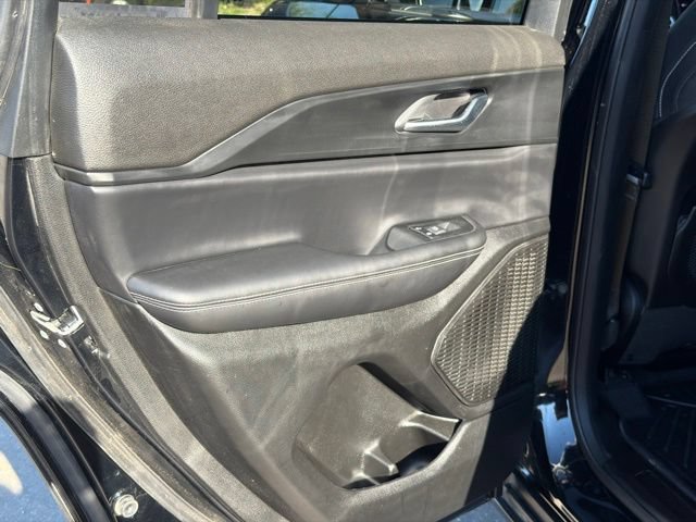 Used 2025 Jeep Grand Cherokee Laredo X w/ Luxury Tech Group I AWD/4WD image 14