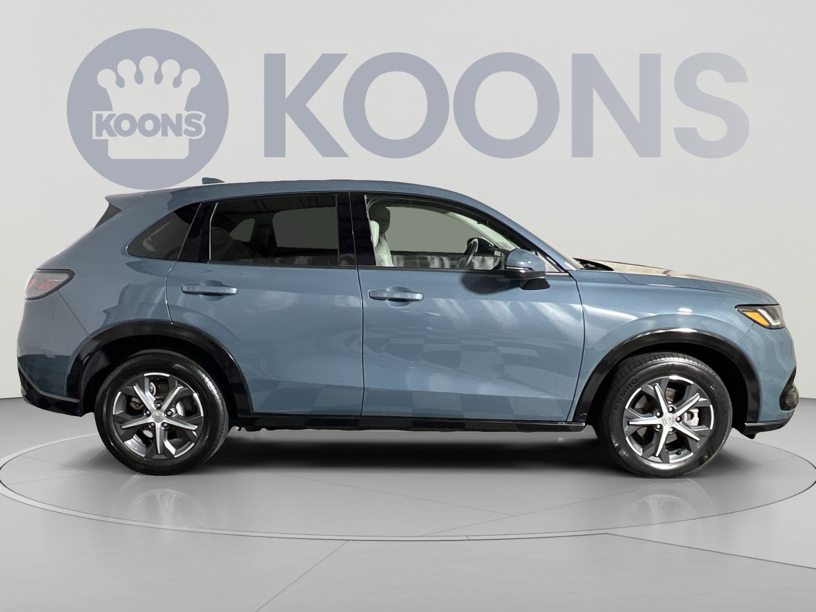 Used 2025 Honda HR-V EX-L image 8