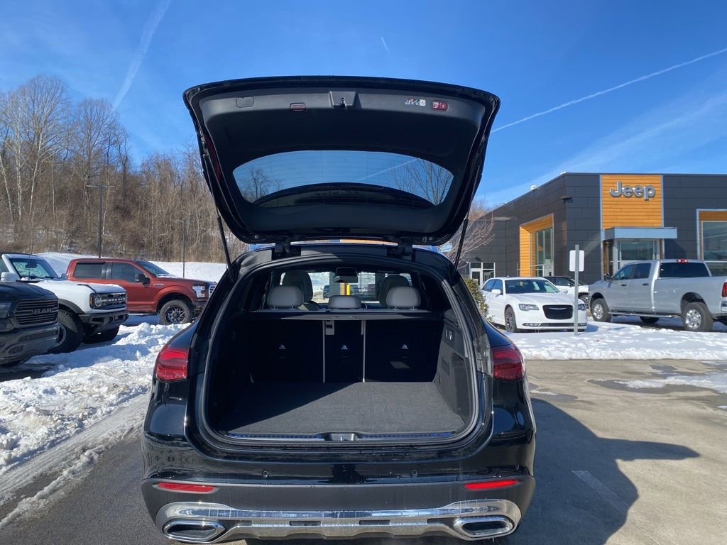 Used 2024 Mercedes-Benz GLC 300 4MATIC image 14