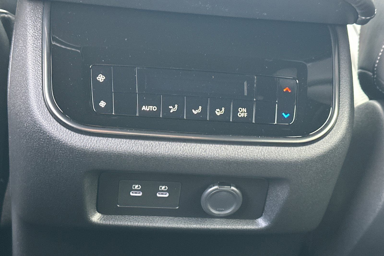 New 2026 Nissan Armada PRO-4X AWD/4WD image 15