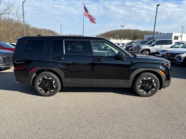 Used 2025 Hyundai Santa Fe SE image 6