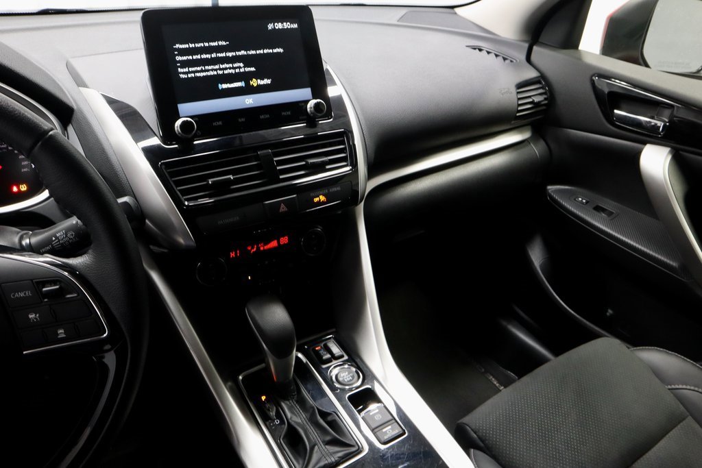 Used 2024 Mitsubishi Eclipse Cross SE image 31