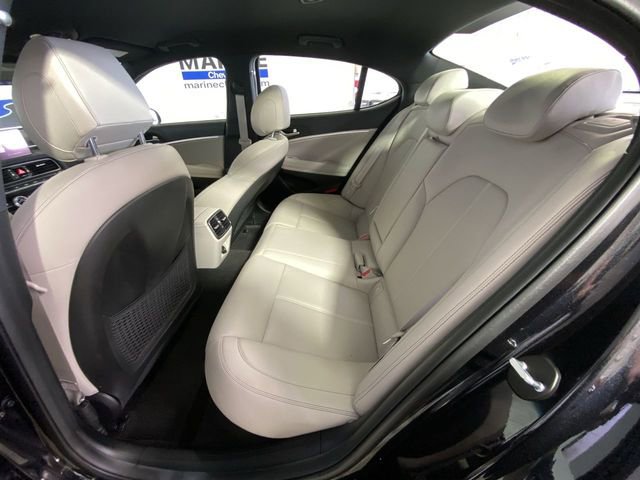 Used 2023 Genesis G70 2.0T image 30