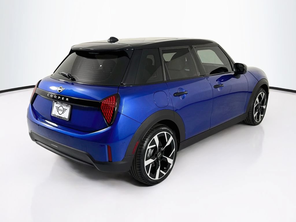 New 2027 MINI Cooper 4-Door Hardtop FWD image 5