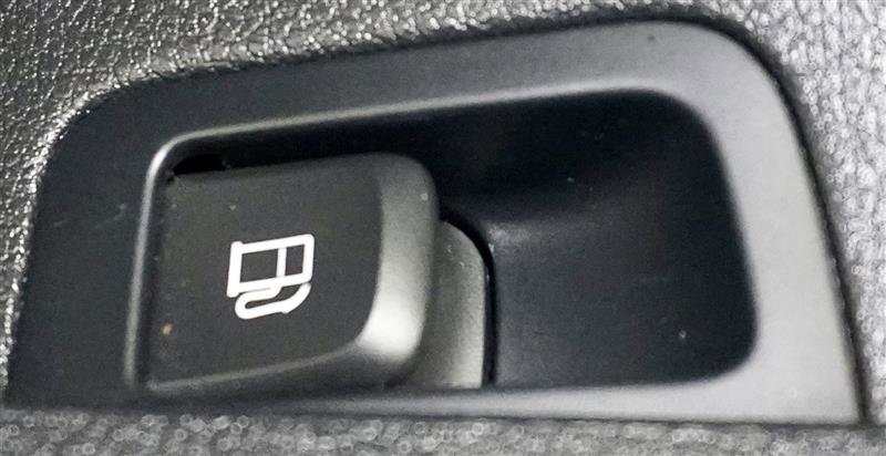 Used 2017 Audi A3 e-tron Premium Plus w/ Technology Package image 43