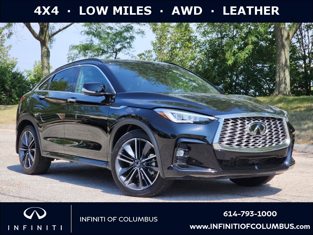 New 2025 INFINITI QX55 Essential image 1