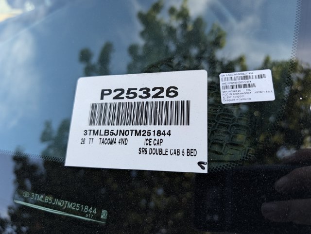 Certified 2026 Toyota Tacoma SR5 AWD/4WD image 34