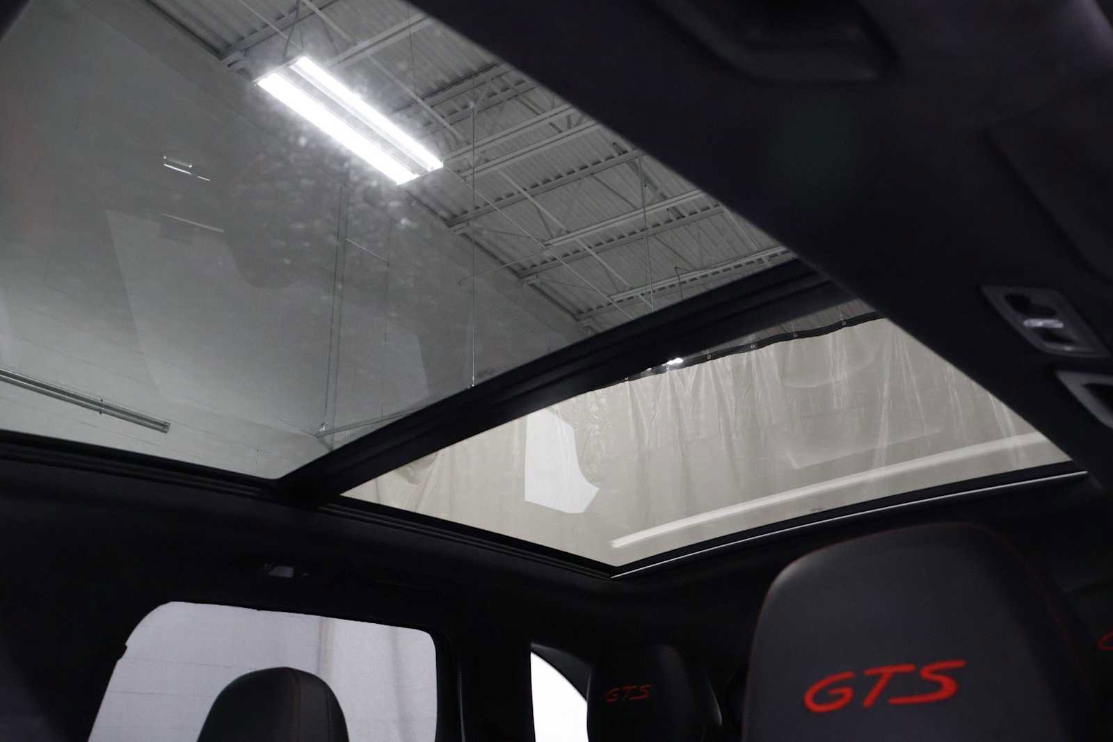Used 2014 Porsche Cayenne GTS AWD/4WD image 20