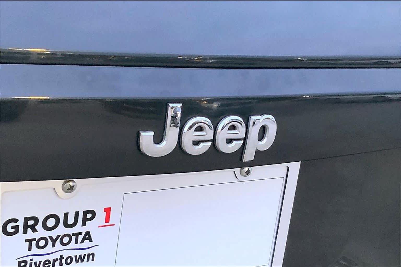 Used 2011 Jeep Patriot Latitude AWD/4WD image 28