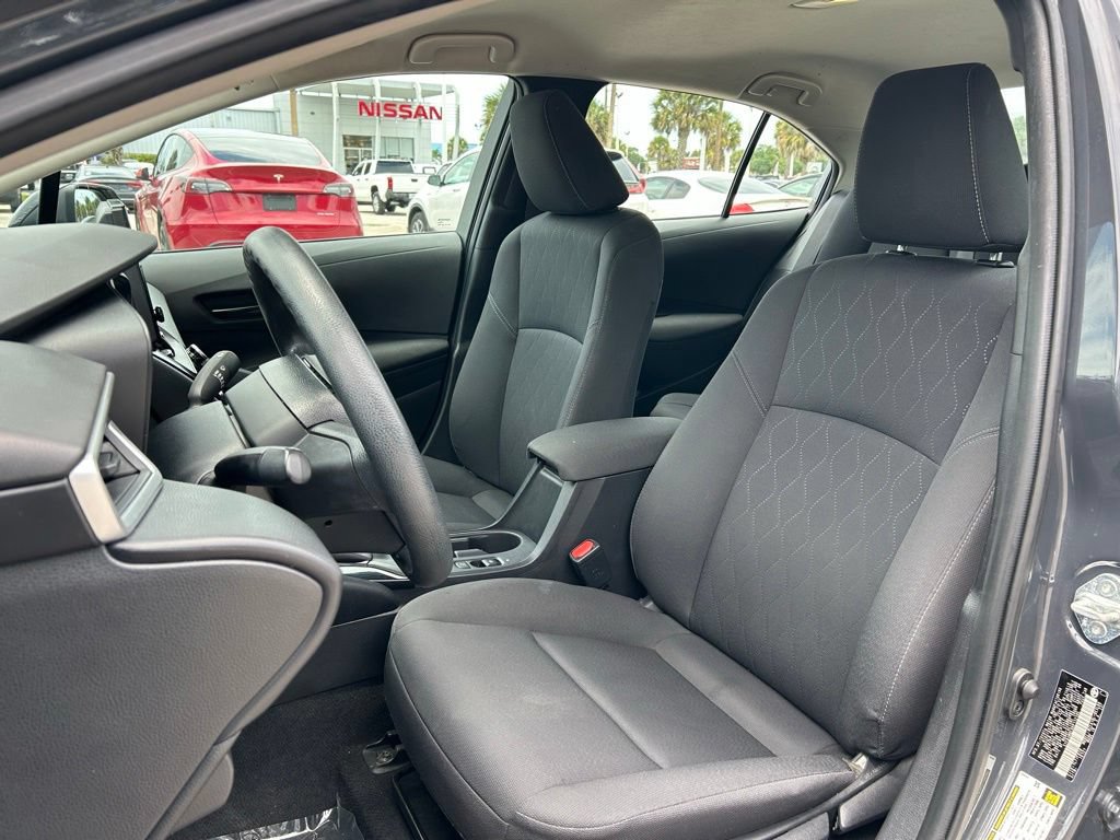 Used 2024 Toyota Corolla LE FWD image 19