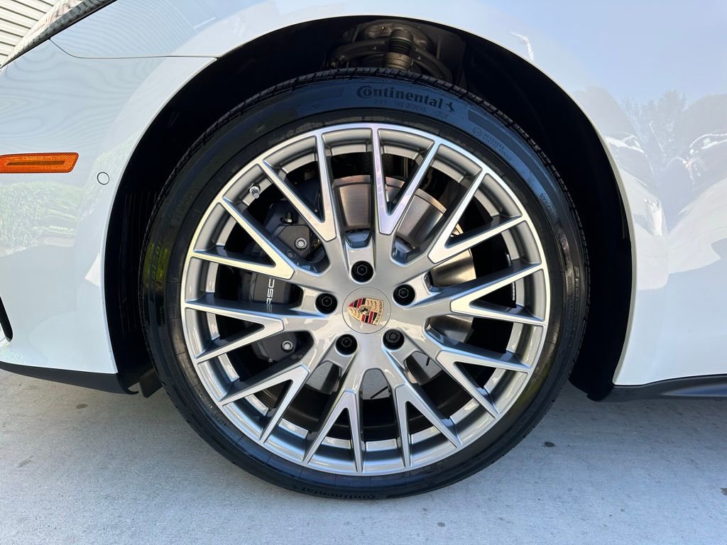 Used 2026 Porsche Panamera 4 image 46