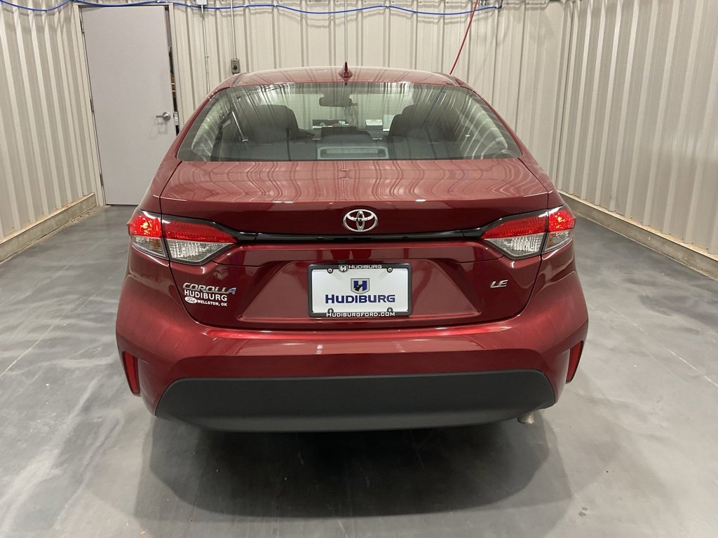 Used 2025 Toyota Corolla LE image 21