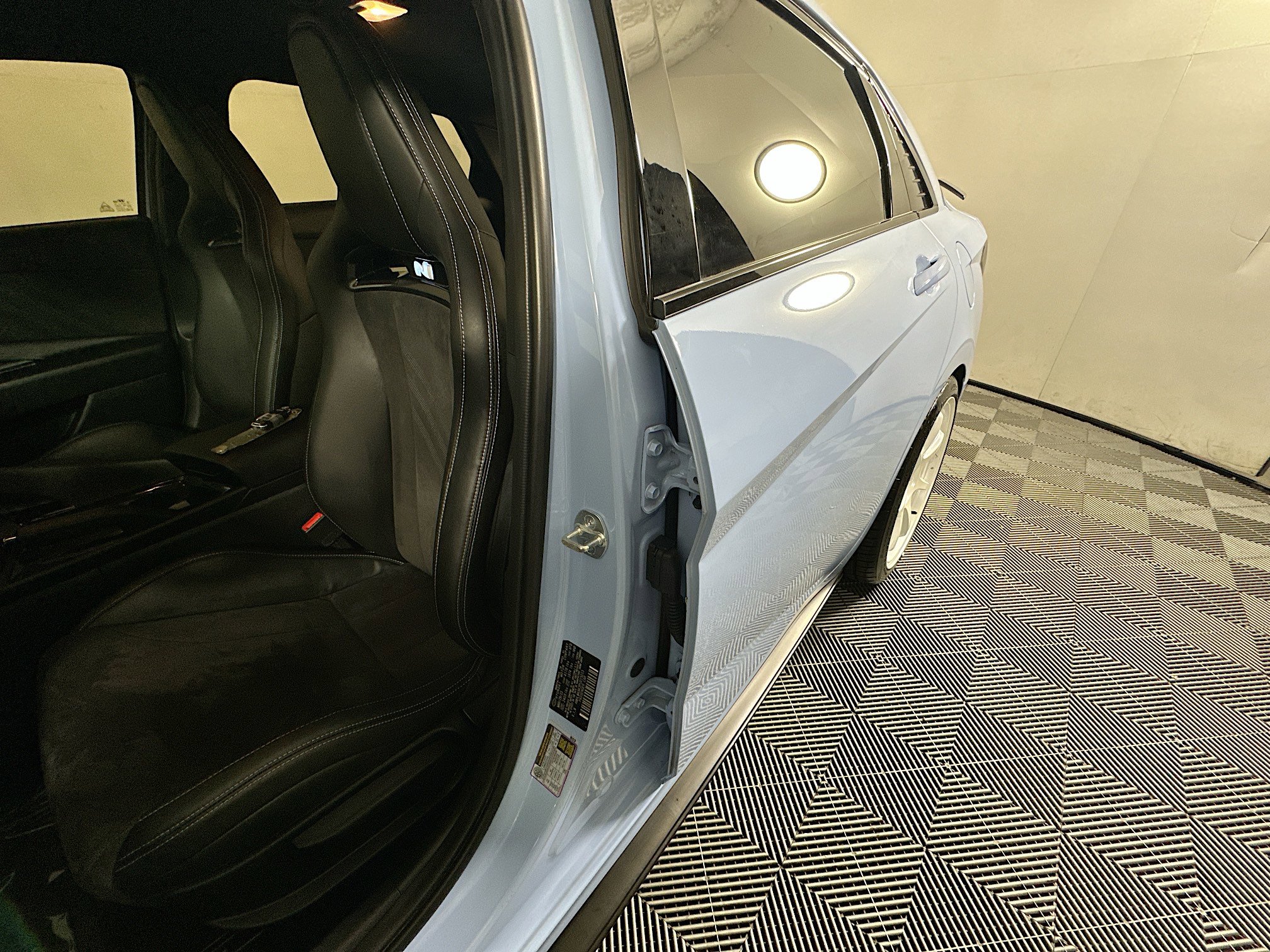 Used 2023 Hyundai Elantra N FWD image 12