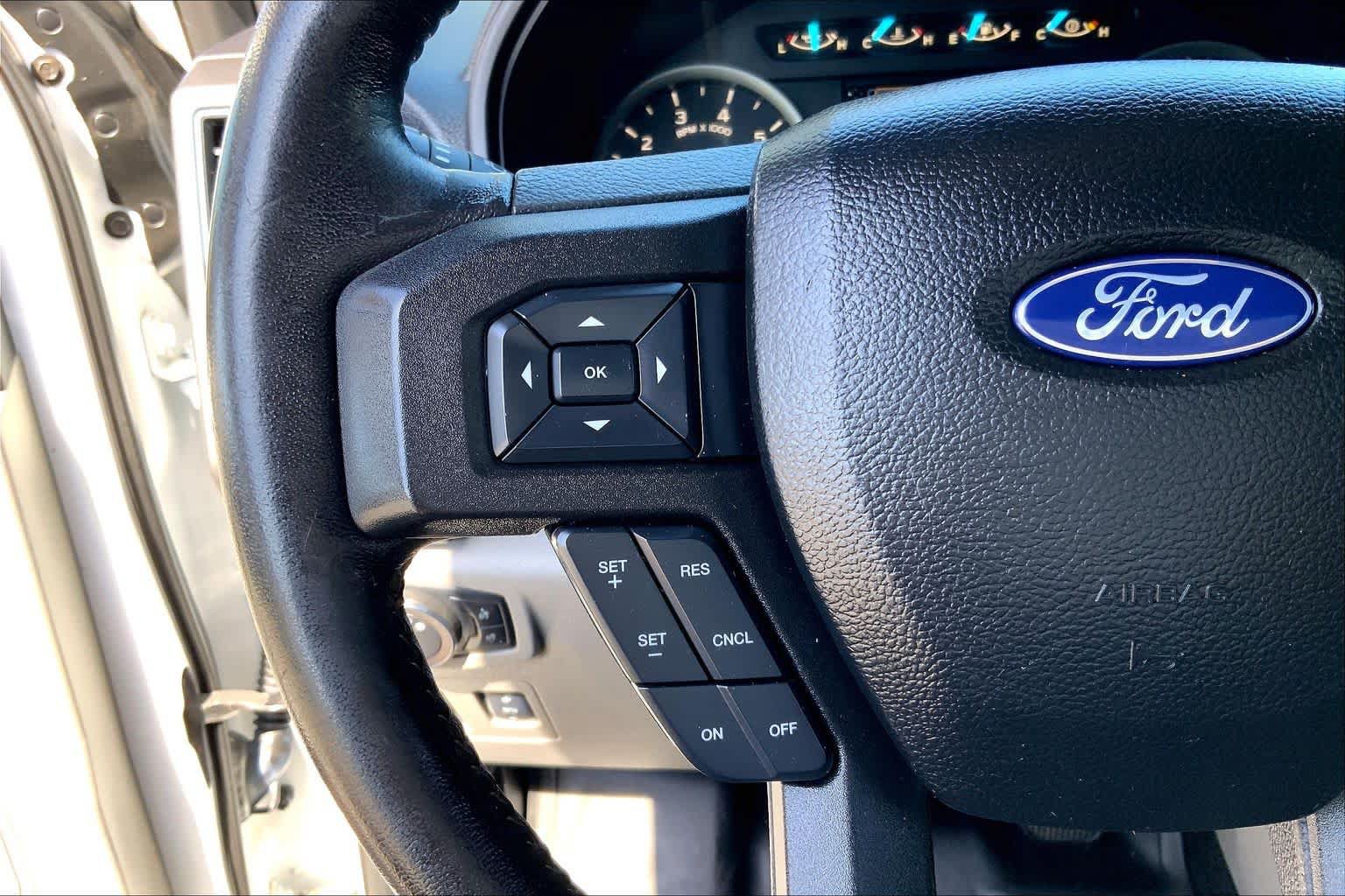 Used 2018 Ford F150 XLT w/ Equipment Group 302A Luxury AWD/4WD image 18