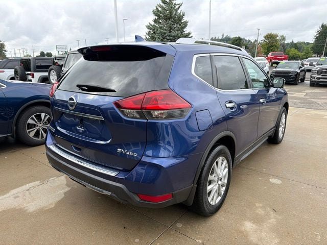 Used 2018 Nissan Rogue SV w/ Premium Package AWD/4WD image 6
