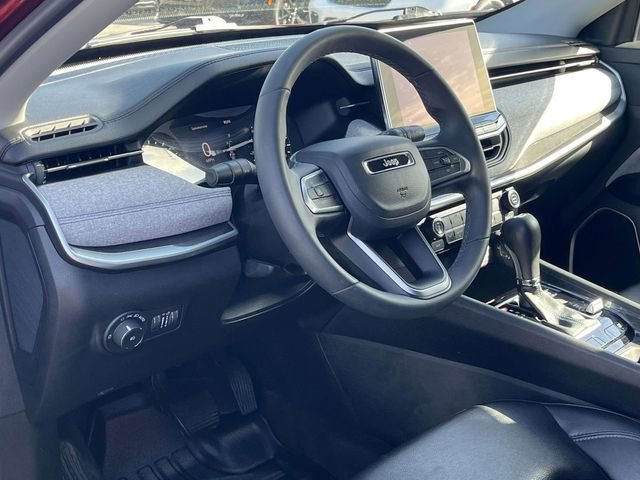 Used 2022 Jeep Compass Latitude image 12