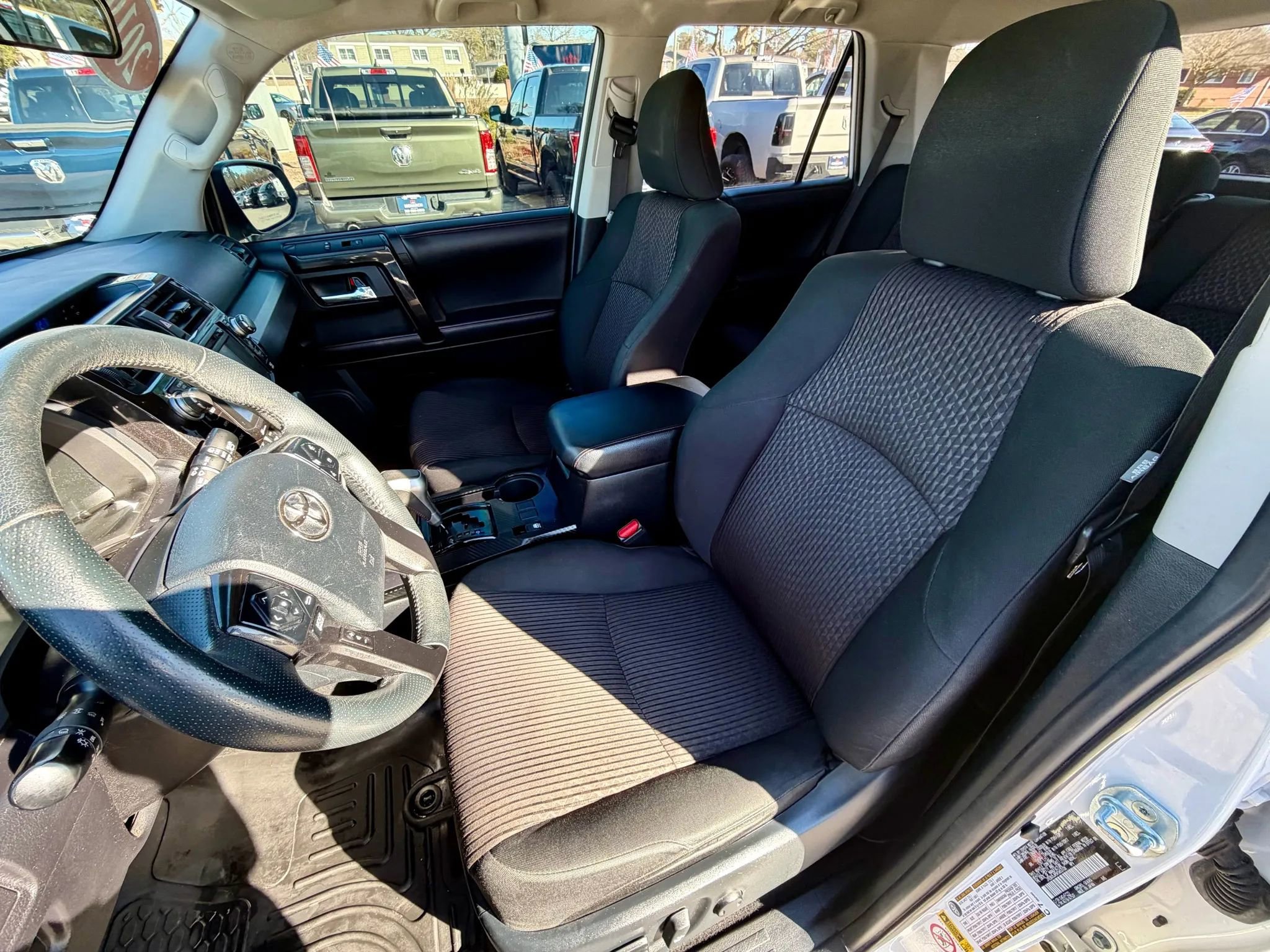 Used 2019 Toyota 4Runner TRD Off-Road image 8
