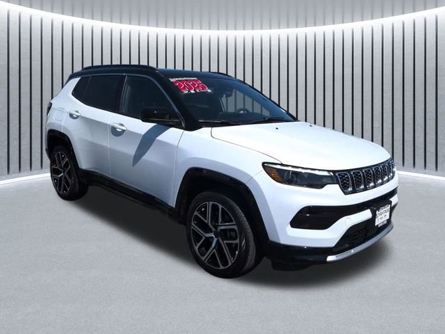 Used 2025 Jeep Compass Limited w/ Elite Group AWD/4WD video 1