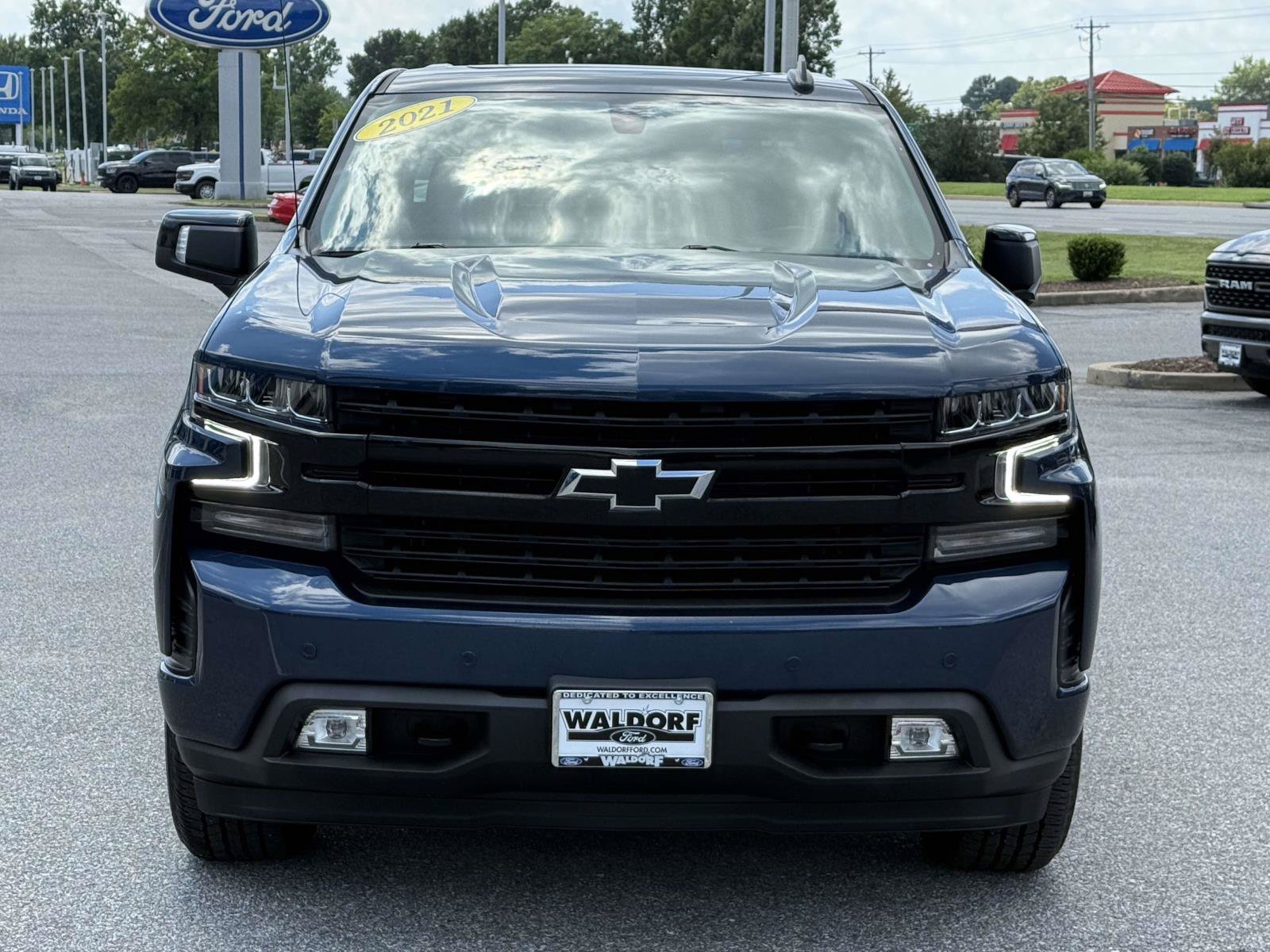 Used 2021 Chevrolet Silverado 1500 RST w/ All Star Edition Plus AWD/4WD image 6