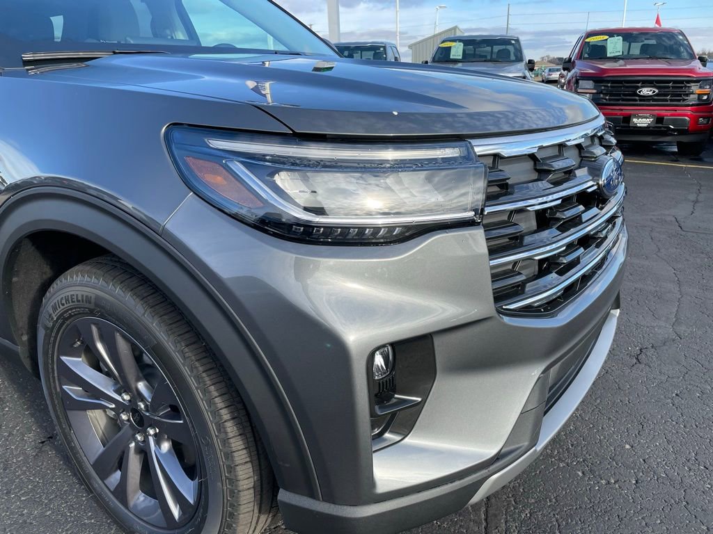 New 2026 Ford Explorer Active w/ Active Comfort Package image 30
