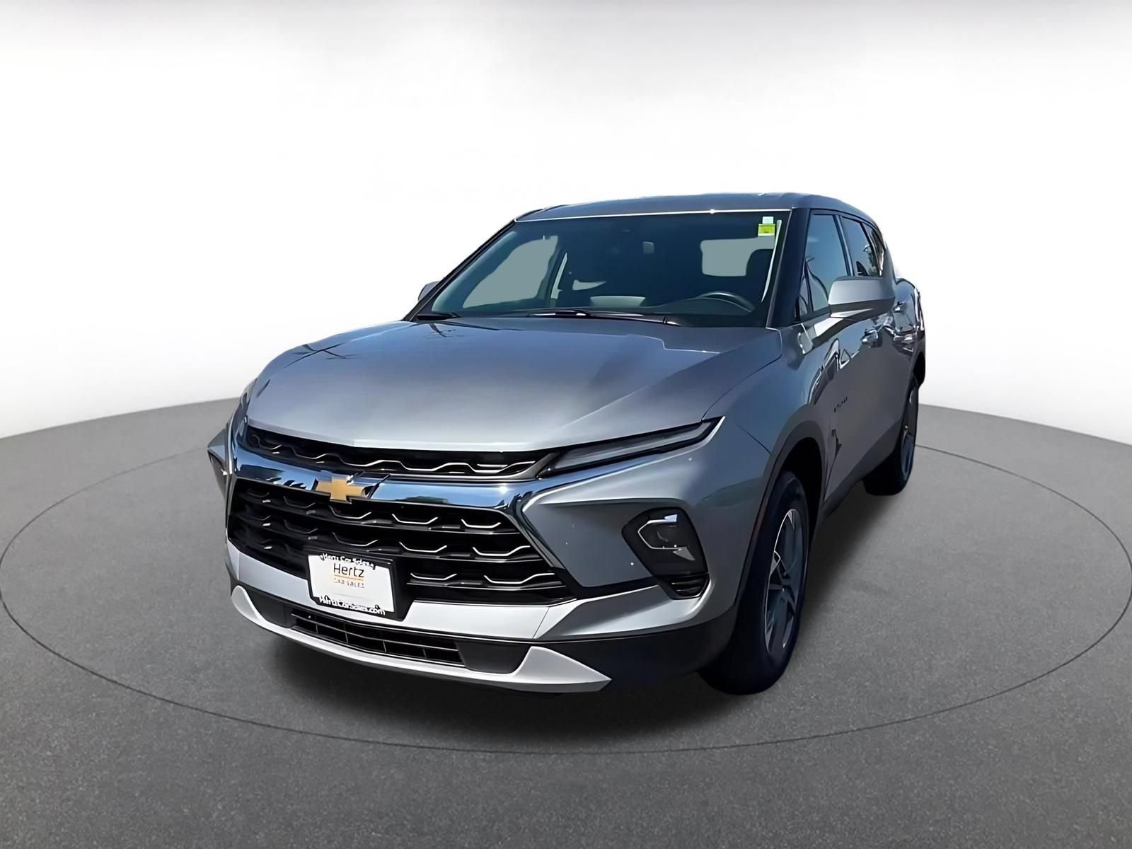 Used 2025 Chevrolet Blazer LT FWD image 6