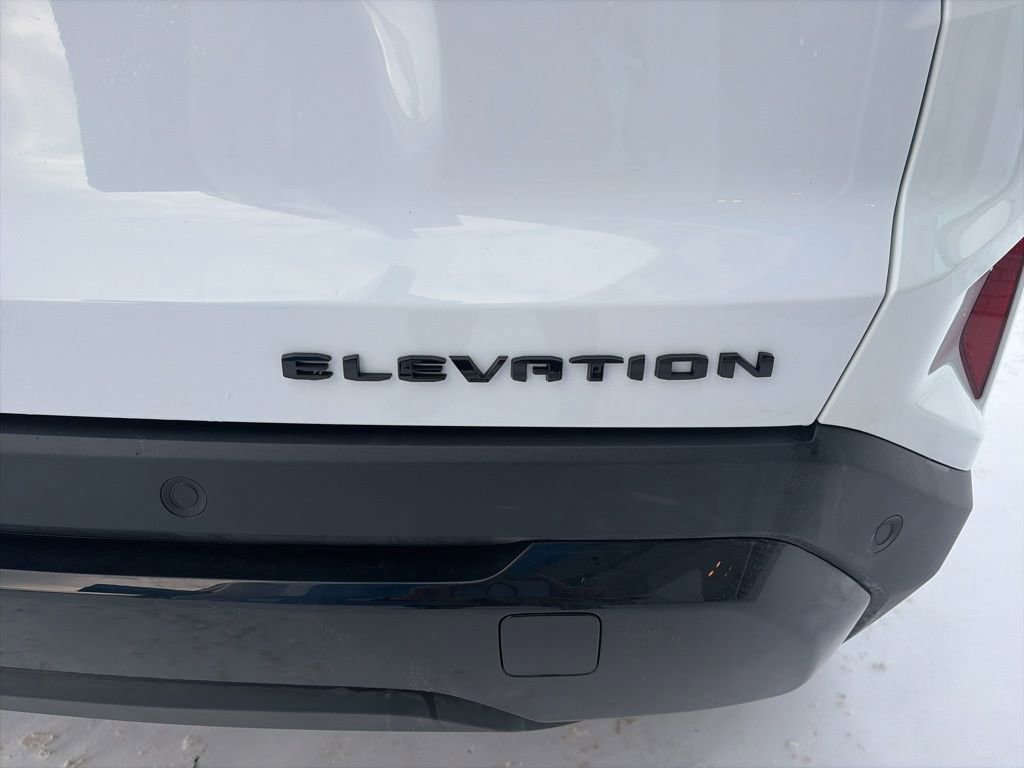 Used 2026 GMC Terrain Elevation w/ Elevation Premium Package image 7
