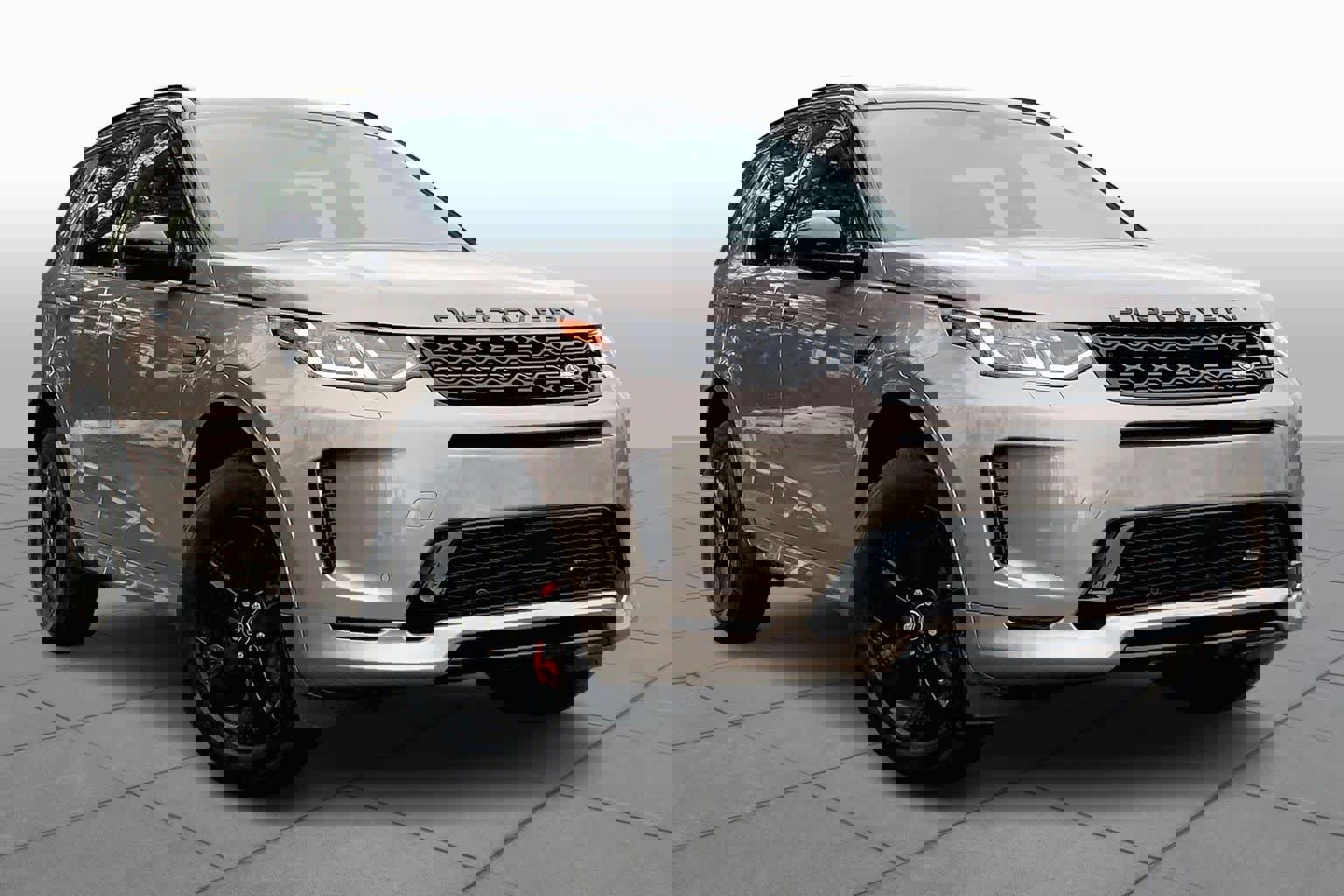 Used 2023 Land Rover Discovery Sport S R-Dynamic image 3