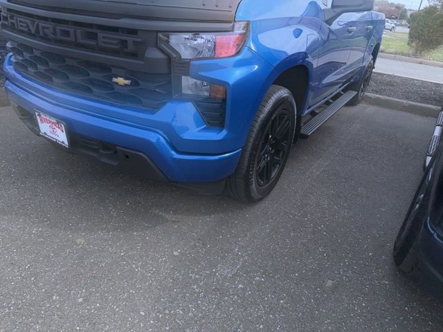 Used 2021 Chevrolet Silverado 1500 RST AWD/4WD image 2