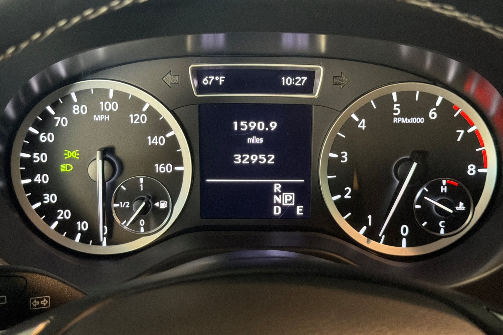 Used 2018 INFINITI QX30 AWD w/ Cargo Package image 23